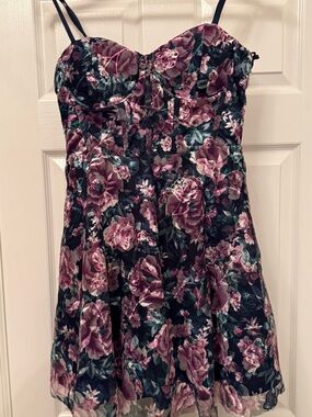 Trixxi Sweetheart Floral Bustier Dress in Black and Mauve Juniors Size 11